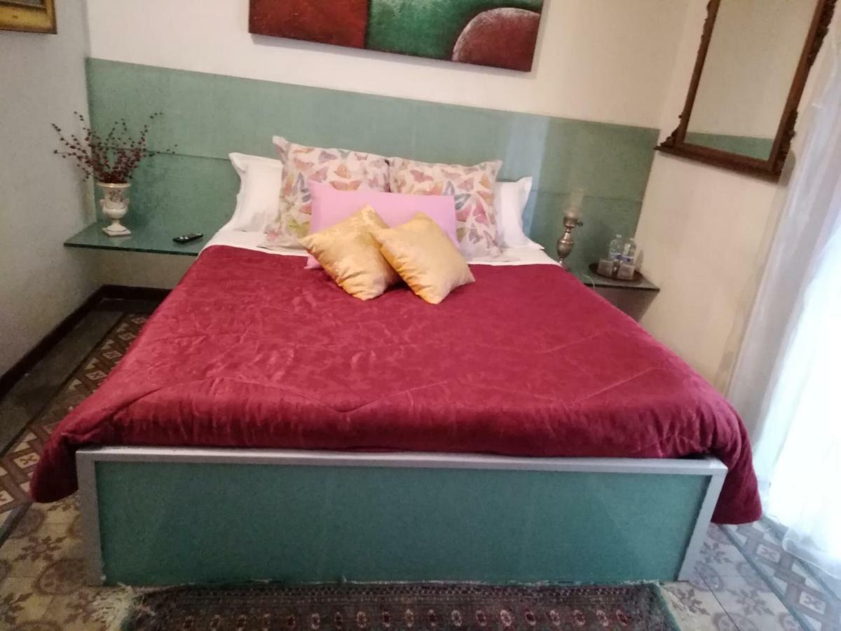 House Vintage Bed & Breakfast Catania Exterior foto